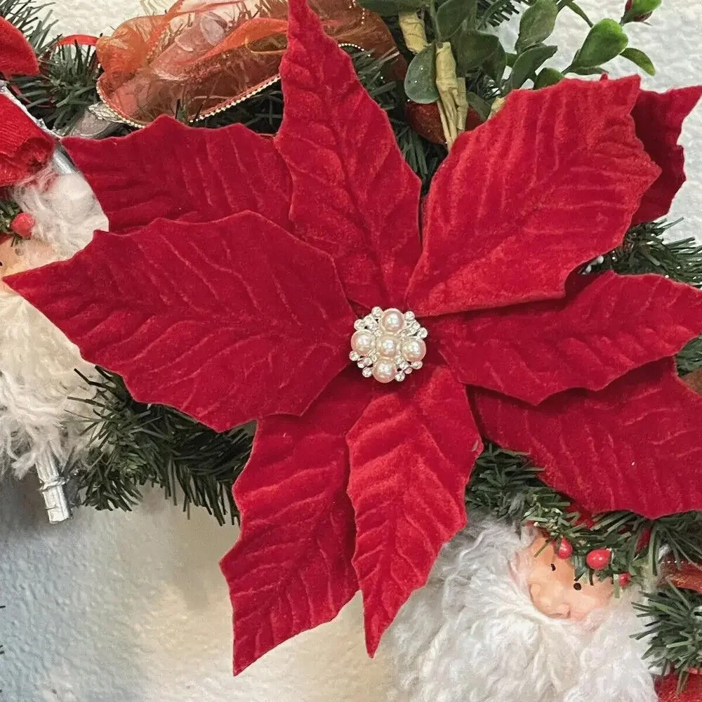 Vintage Santa Claus Christmas Wreath 21